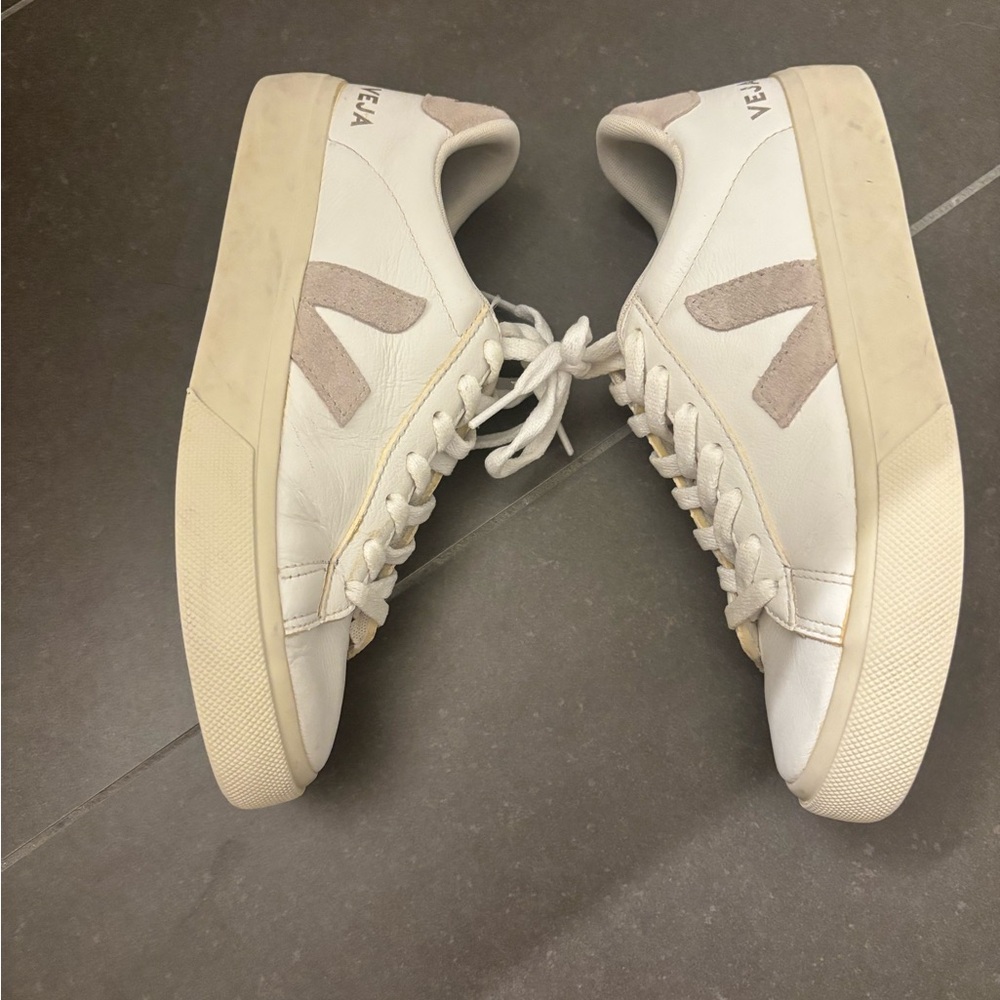 Veja Campo Sneakers - Picture 3 of 7